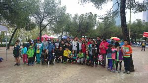 Los atletas de Las Ardillas de El Escorial después de su participación en el Cross de El Pilar